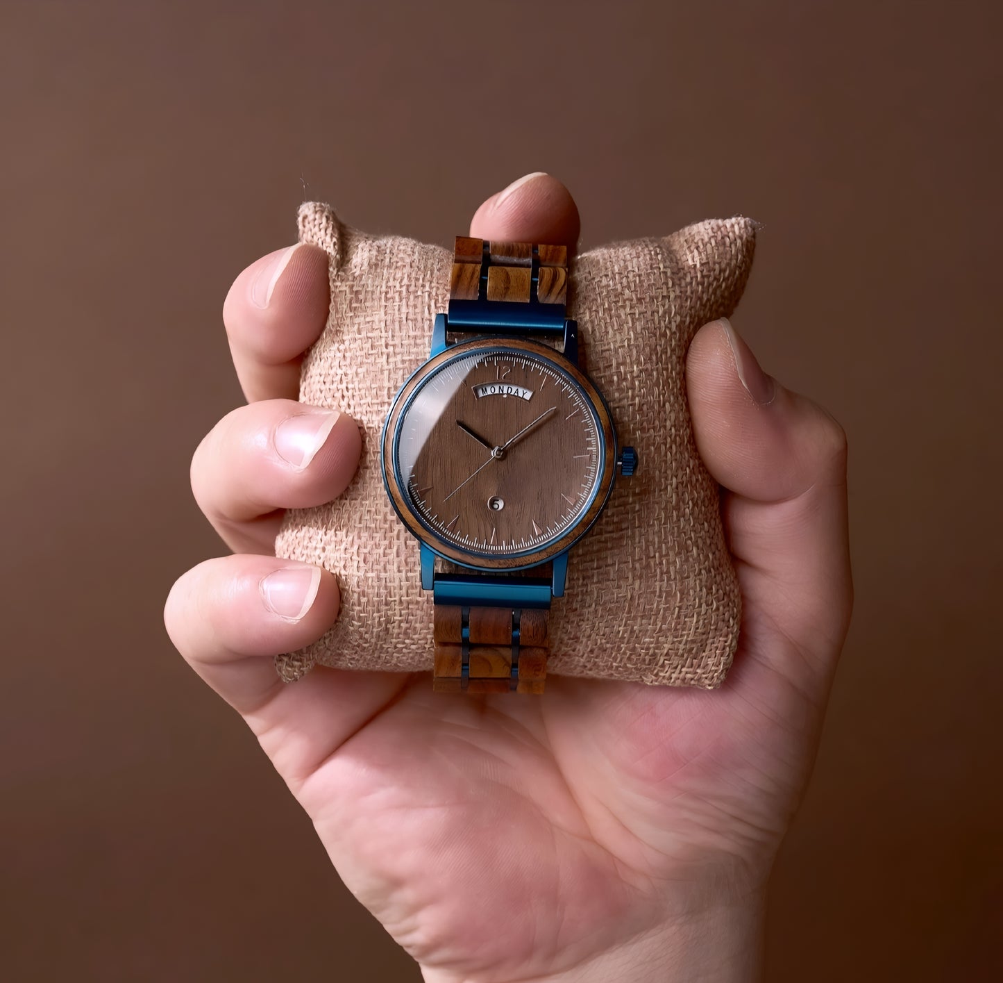 Luxury Wooden QUARTZ Watch from Japanese brand DODO DEER